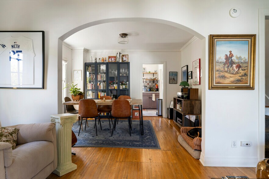 More Photos Of 1501 Westerly Ter, Los Angeles Apartments For Sale