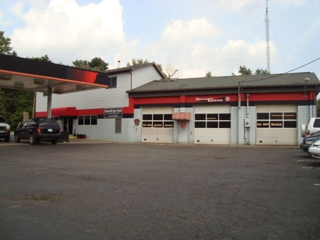 Primary Photo Of 1151 Pittsburgh Rd, Valencia General Retail For Sale