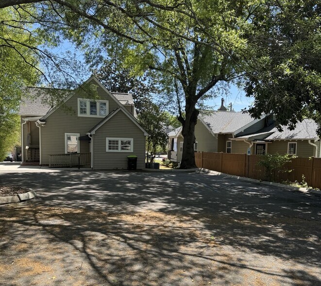 More Photos Of 9 East Ave, Greenville Office Residential For Sale