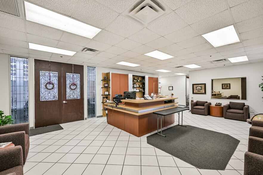 More Photos Of 4701 Preston Ave, Pasadena Office Residential For Sale