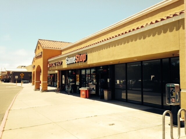 More Photos Of 525-663 W Central Ave, Lompoc General Retail For Lease