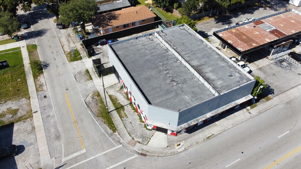 Primary Photo Of 4760 NW 17th Ave, Miami Warehouse For Sale