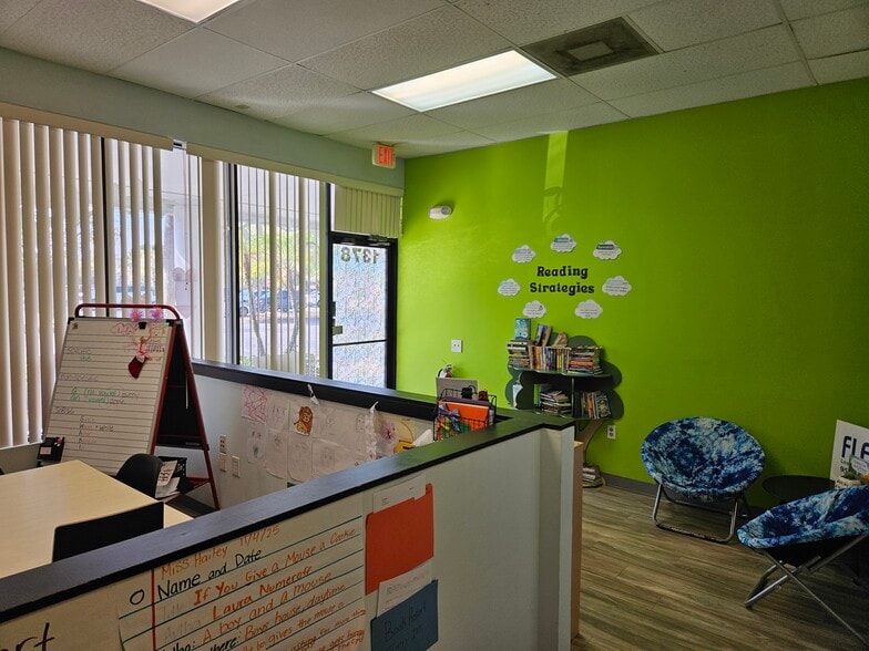 More Photos Of 1300-1396 SW 160th Ave, Weston General Retail For Lease