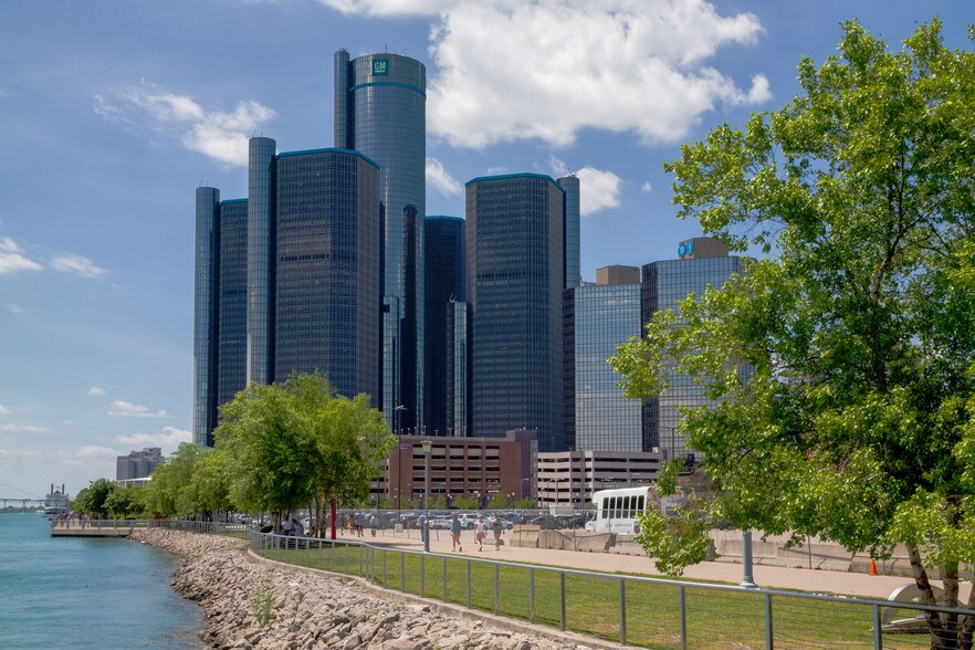 Primary Photo Of 100 Renaissance Ctr, Detroit Unknown For Lease
