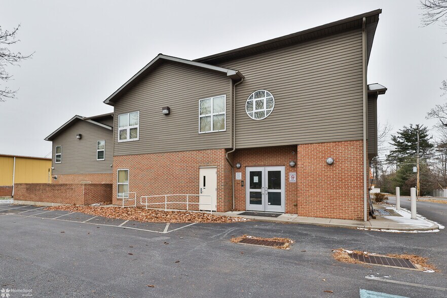 More Photos Of 2346 Jacksonville Rd, Bethlehem Medical For Sale