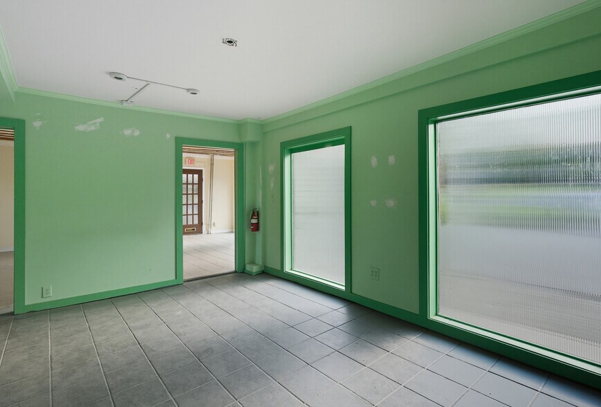 More Photos Of 1 Water St, New Paltz Storefront Retail Residential For Sale