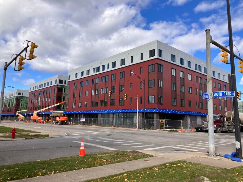 Primary Photo Of 448 South Park Ave, Buffalo General Retail For Lease