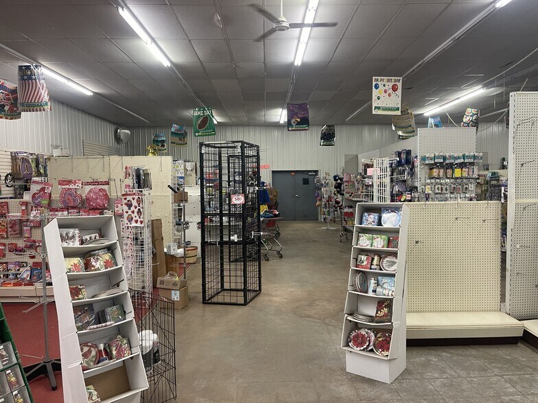 More Photos Of 1206 25th St E, Hibbing Warehouse For Sale