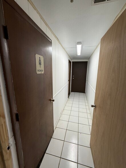 More Photos Of 312 E 9th St, Scotland Neck Industrial For Lease