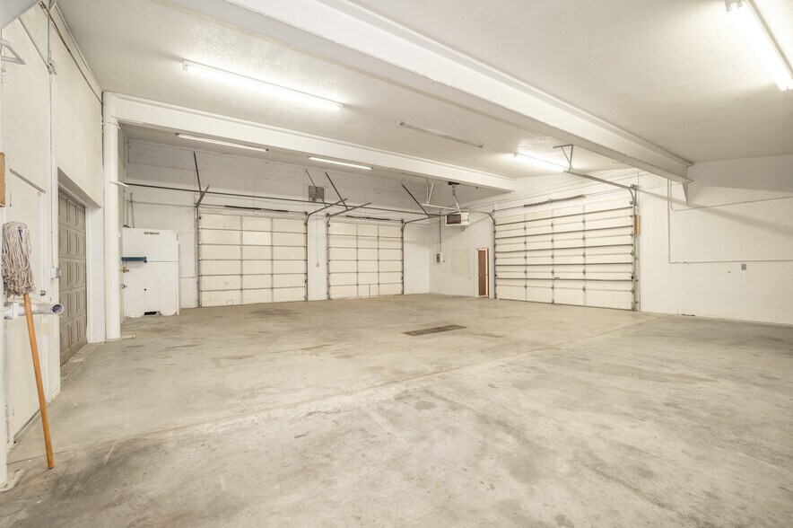More Photos Of 17602 Highway 145, Dolores Warehouse For Sale