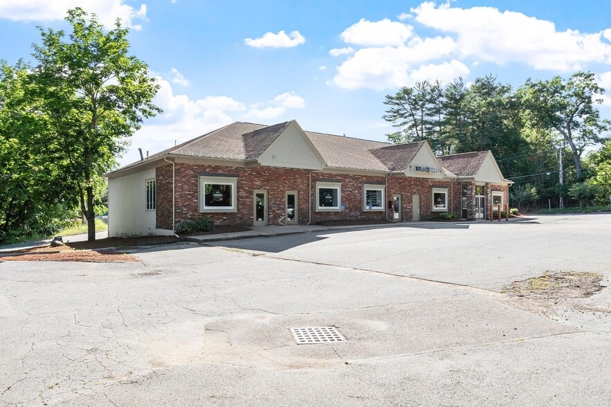 More Photos Of 223 Groton Rd, Westford Storefront For Lease