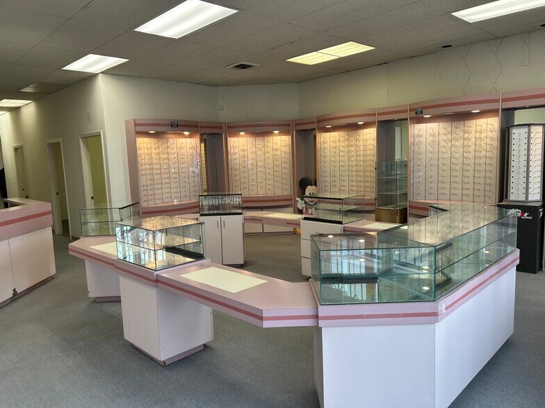 More Photos Of 8 Niagara Ave, San Francisco Storefront Retail Residential For Lease