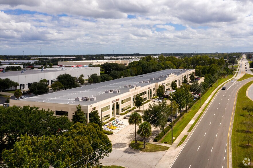 More Photos Of 4333 Silver Star Rd, Orlando Warehouse For Lease