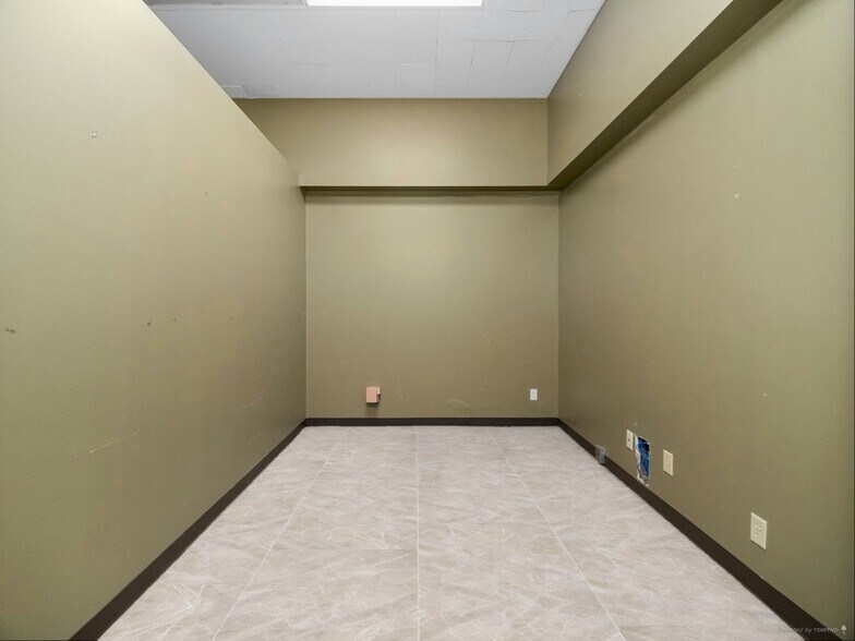 More Photos Of 622 S Calhoun St, Fort Wayne Office For Sale