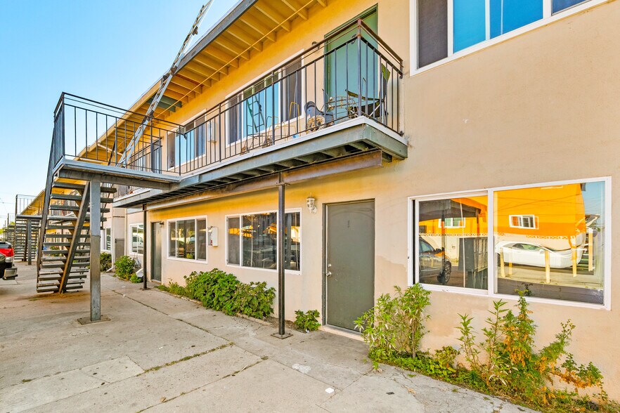 More Photos Of , Oxnard Multifamily For Sale