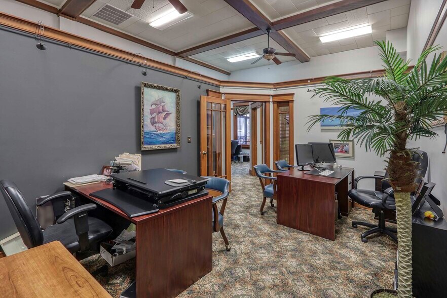 More Photos Of 316 N 2nd Ave, Sandpoint Office For Lease