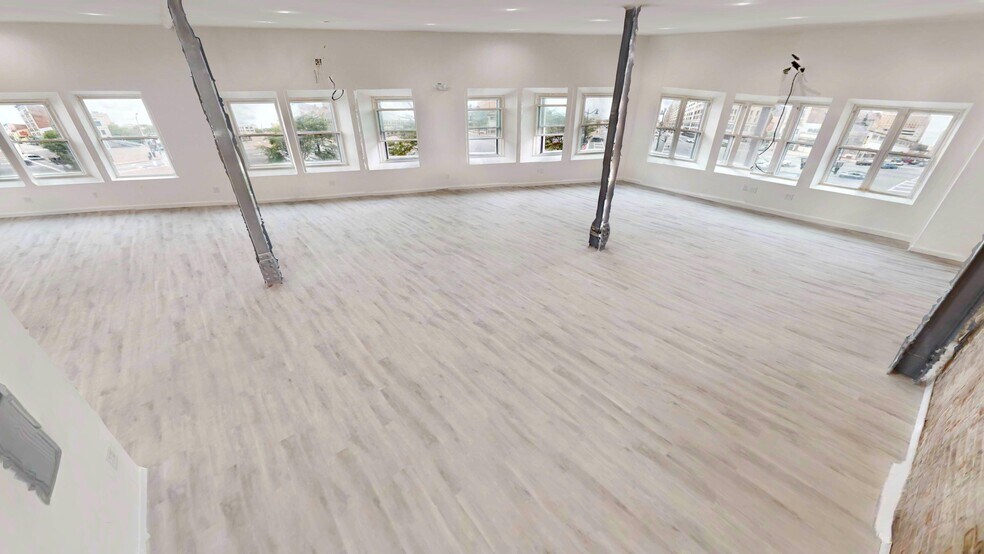 More Photos Of 252-256 Washington St, Newark Office For Lease