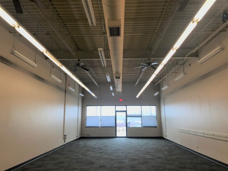 More Photos Of 4209 Webber Pky, Minneapolis Unknown For Lease