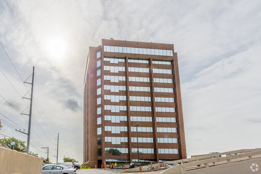 More Photos Of 415 N Mckinley St, Little Rock Office For Lease