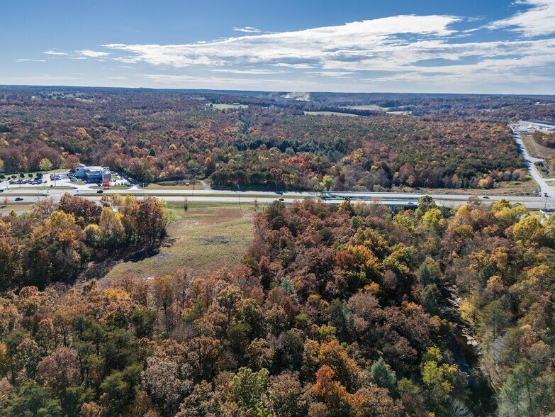 More Photos Of N Main Street, Crossville Land For Sale