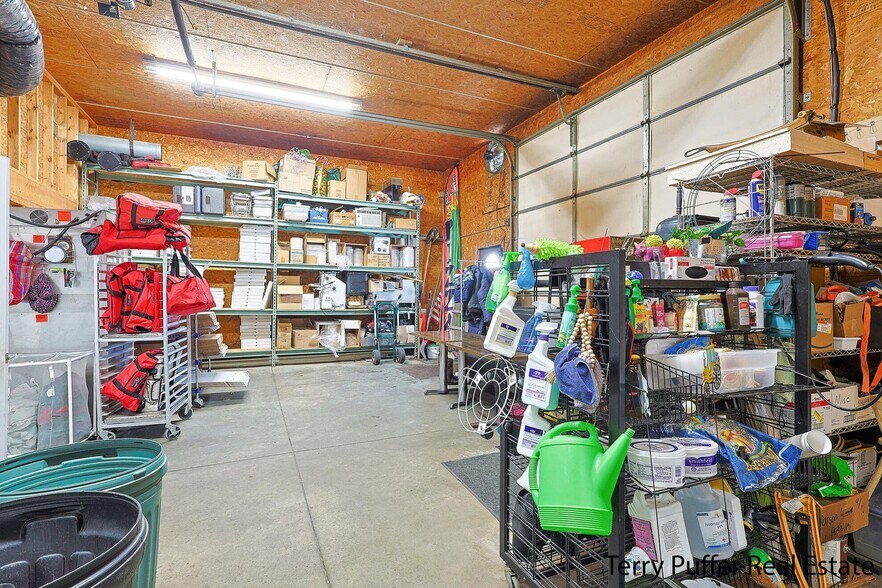 More Photos Of 246 Division St, Hesperia General Retail For Sale