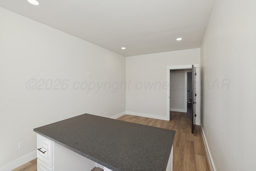 More Photos Of 8501 Cargo Ln, Amarillo Light Manufacturing For Sale