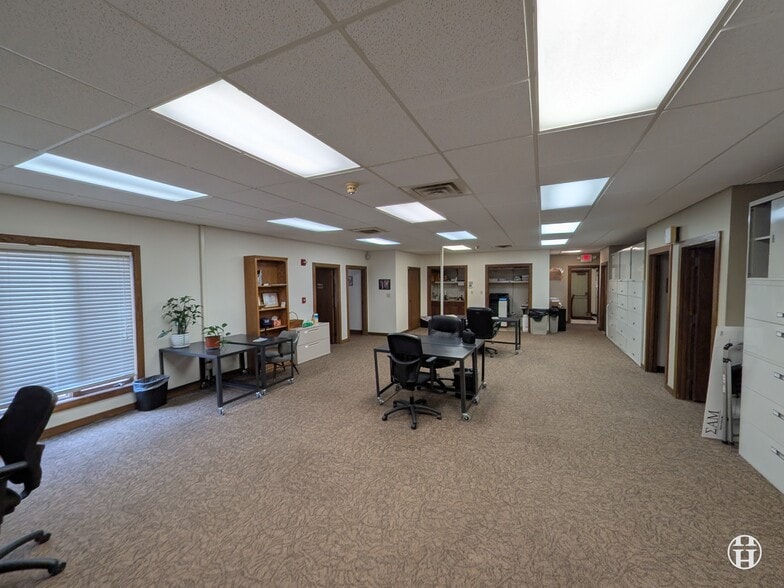 More Photos Of 8701 Founders Rd, Indianapolis Office For Sale