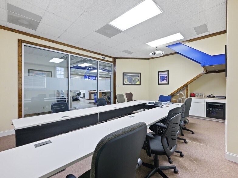 More Photos Of 2567 Athens Hwy, Gainesville Warehouse For Sale