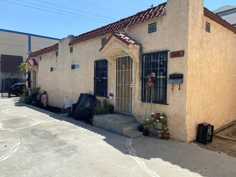 More Photos Of 1009 E 29th St, Los Angeles Apartments For Sale