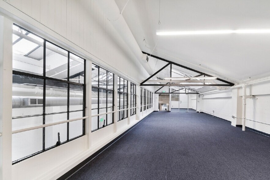 More Photos Of 848-850 Folsom St, San Francisco Storefront Retail Office For Lease