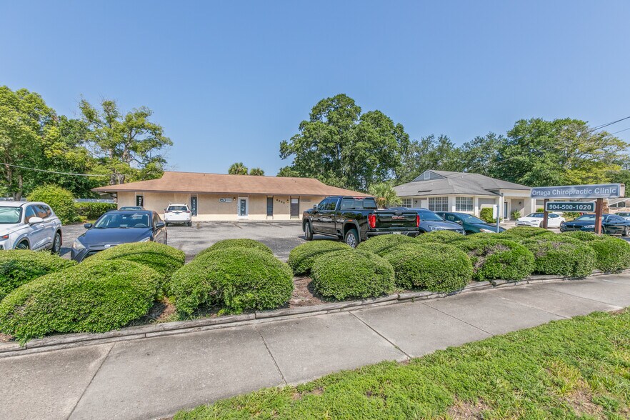 More Photos Of 6820 Saint Augustine Rd, Jacksonville Medical For Lease