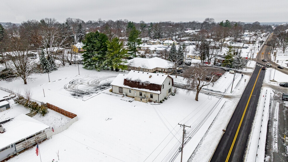 More Photos Of 814 E Washington St, Greencastle Medical For Sale