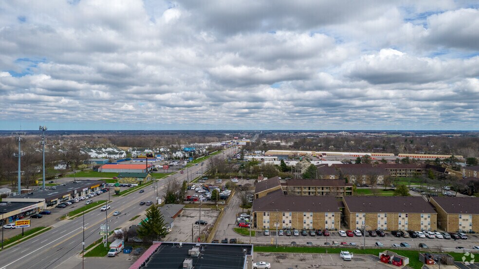 More Photos Of 4401 Cleveland Ave, Columbus General Retail For Sale