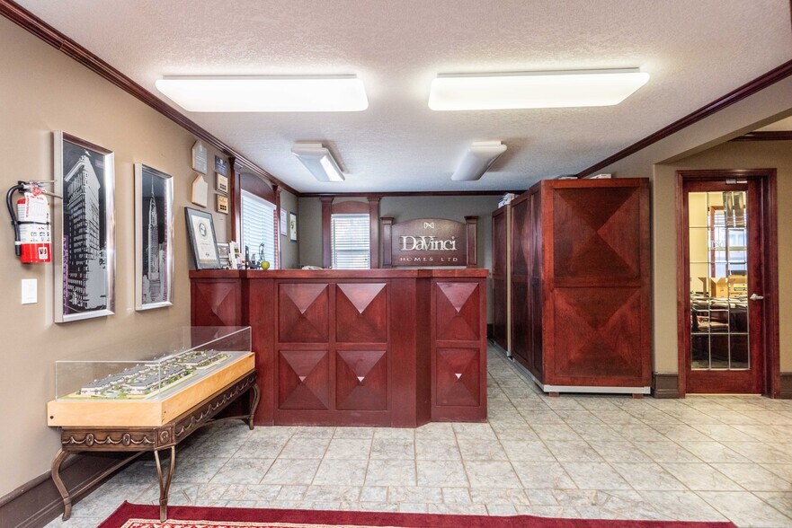 More Photos Of 1912 26A St SW, Calgary Office For Sale