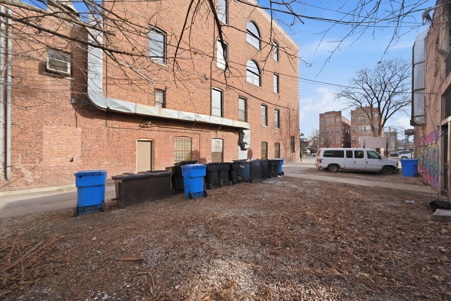 More Photos Of 518 Western ave, Chicago Apartments For Sale