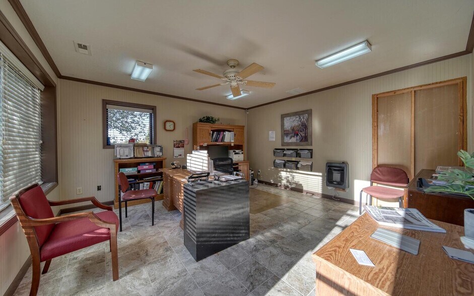 More Photos Of 72 Lance Crossing rd, Blairsville Industrial For Sale