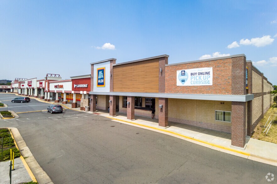More Photos Of 10294-10404 Portsmouth Rd, Manassas Unknown For Lease