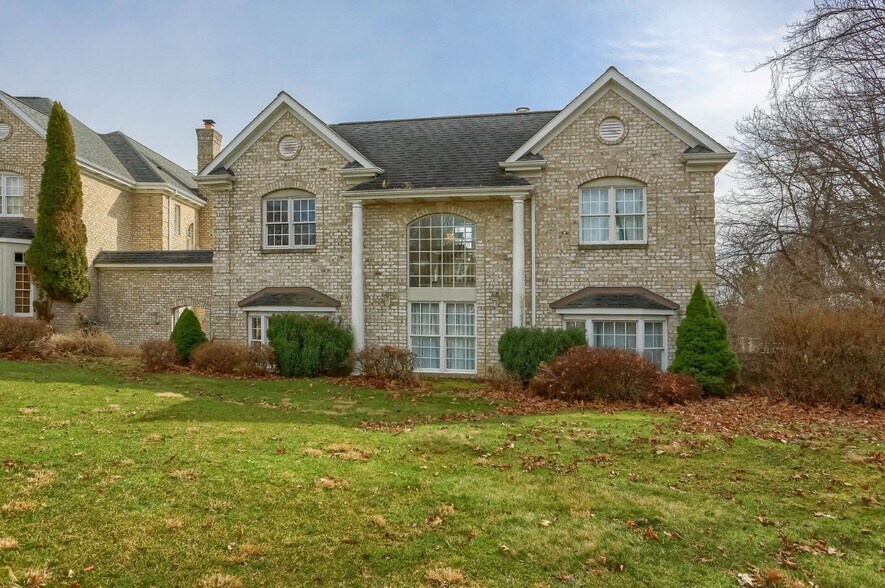 More Photos Of 132 Peppergrass Rd, Baden Lodge Meeting Hall For Sale