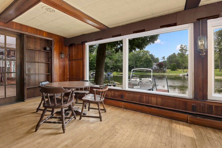 More Photos Of 42 Queechy Lake Dr, Canaan Restaurant For Sale