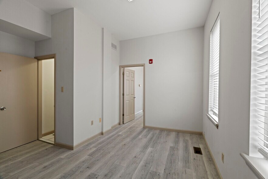 More Photos Of 2626 E Allegheny Ave, Philadelphia Office Residential For Sale