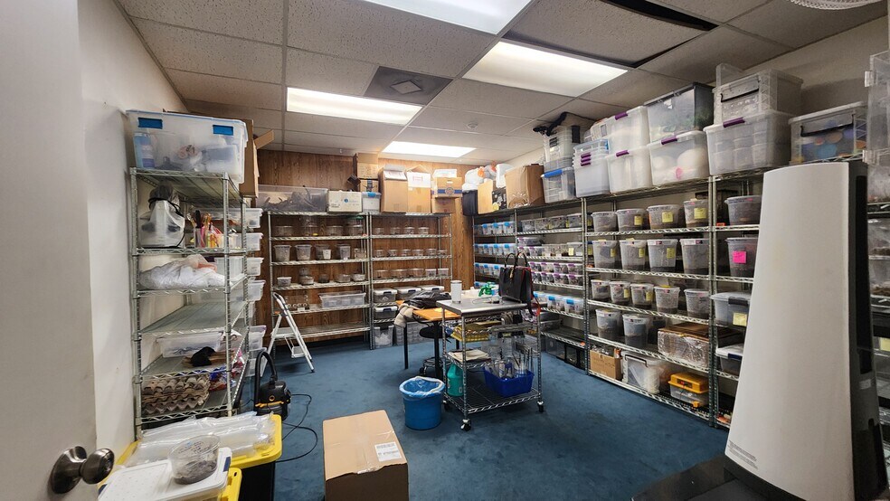 More Photos Of 4505 Allstate Dr, Riverside Office Residential For Sale