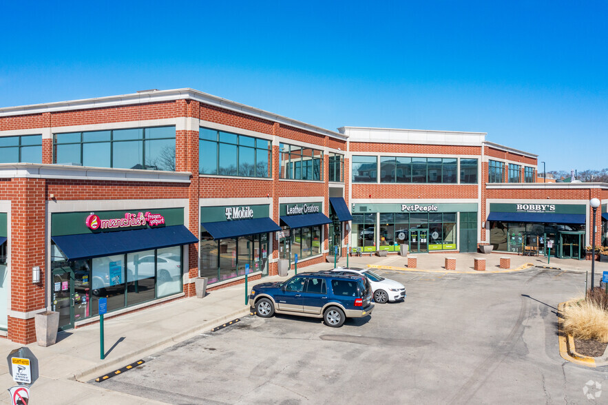 Primary Photo Of 775 Waukegan Rd, Deerfield Storefront Retail Office For Lease