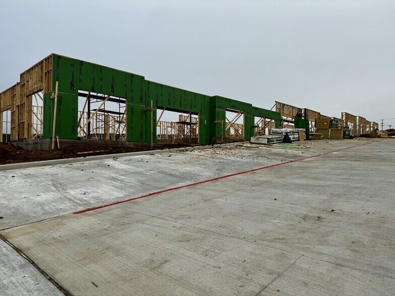 More Photos Of 250 Gerault Rd, Flower Mound Medical For Sale