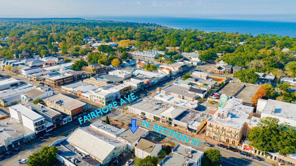 More Photos Of 12 Section St N, Fairhope Storefront For Lease