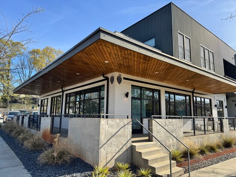 More Photos Of 2380 Hosea L Williams Dr NE, Atlanta Storefront For Lease