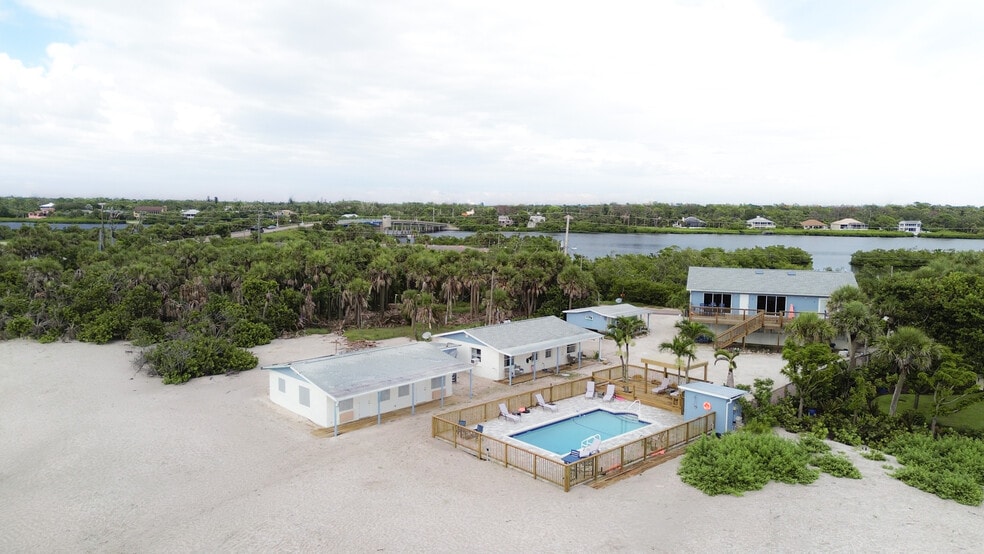More Photos Of 8520 Manasota Key Rd, Englewood Hotel For Sale