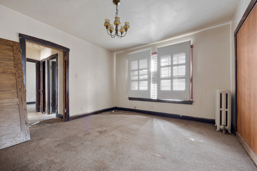 More Photos Of 6355-6357 S Francisco Ave, Chicago Apartments For Sale