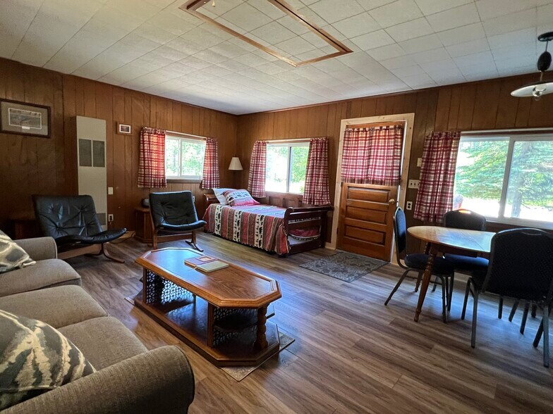 More Photos Of 29209 County Road 407, Newberry Lodge Meeting Hall For Sale