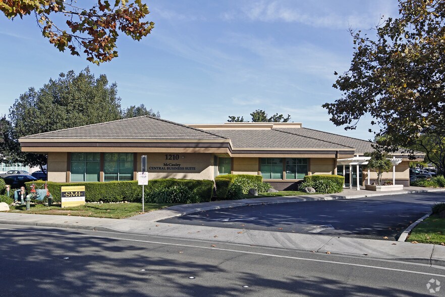 More Photos Of 1210 Central Blvd, Brentwood Office For Lease