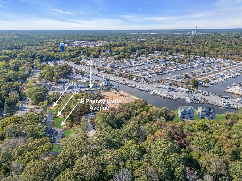 More Photos Of 41 Pennsylvania Ave, Waretown Marina For Sale
